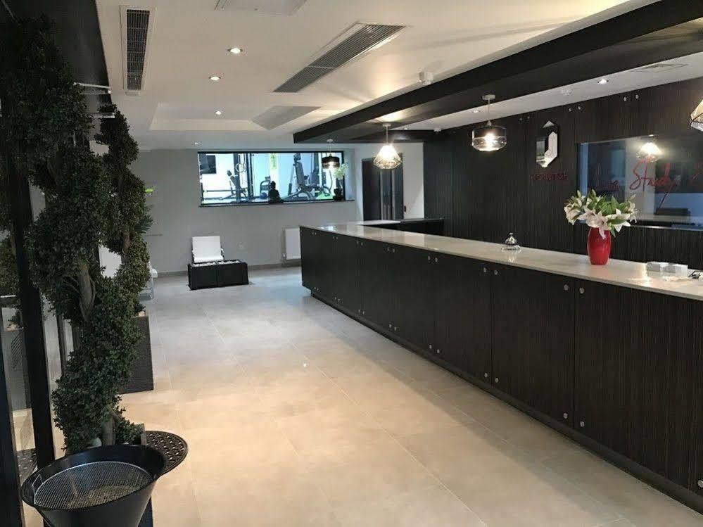 Citi Residences Serviced Rooms/ Apartments Luton  Exterior photo